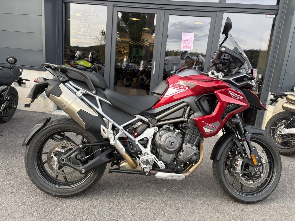TRIUMPH TIGER 1200 GT PRO 4