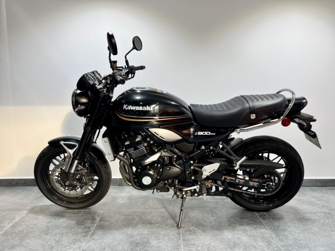 KAWASAKI Z900 RS 4