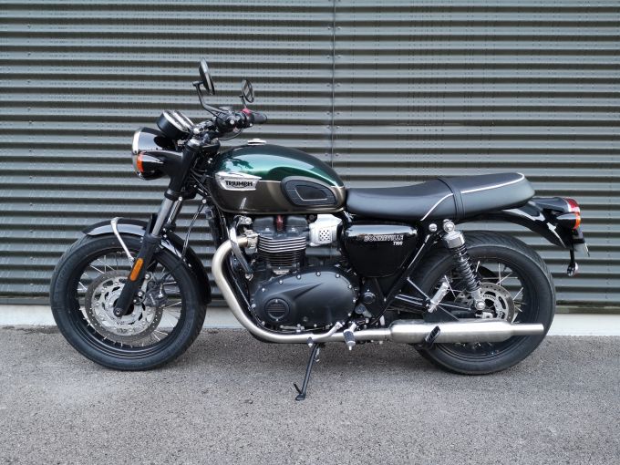 TRIUMPH Bonneville T100 4