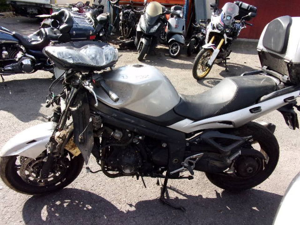 TRIUMPH Sprint 1050 GT 4