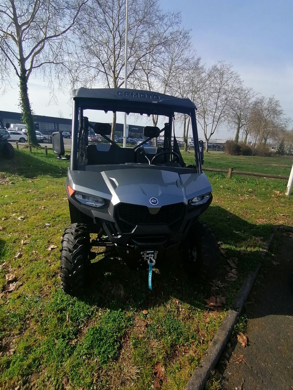 CF MOTO UFORCE 600 4