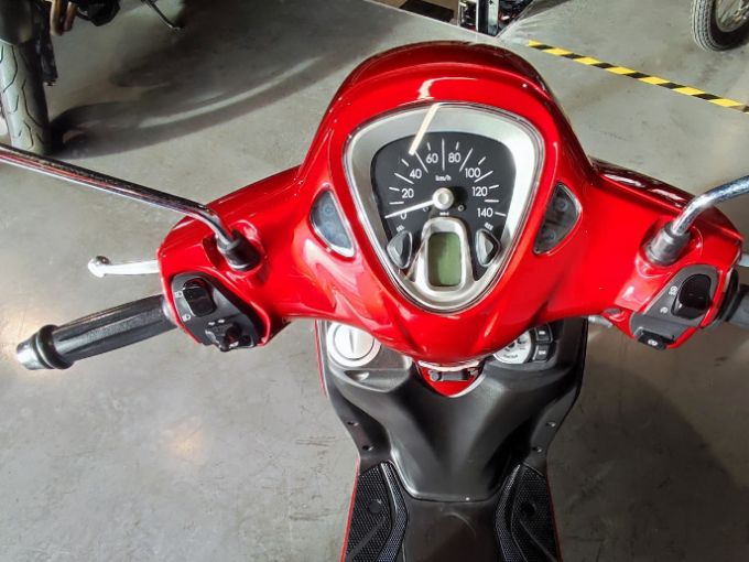 YAMAHA D'ELIGHT (125) 4