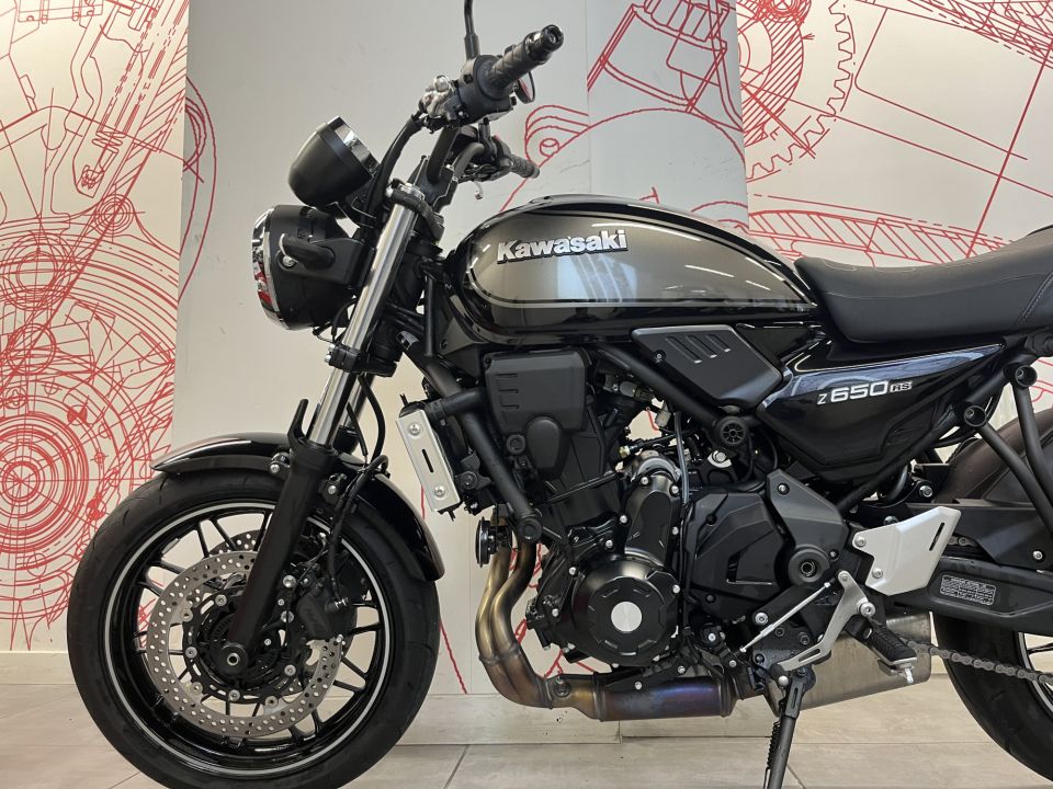 KAWASAKI Z 650 RS 4