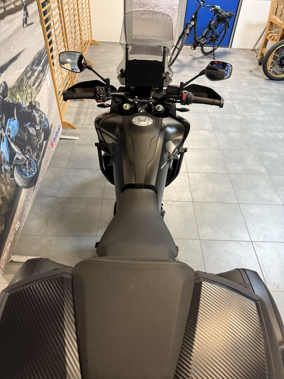 CF MOTO 800 MT 4