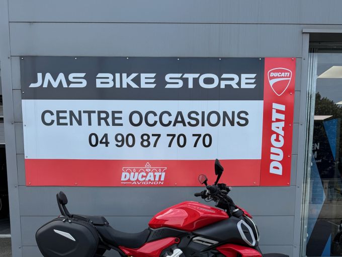 DUCATI DIAVEL V4 4