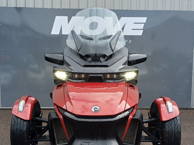 CAN-AM SPYDER RT 4