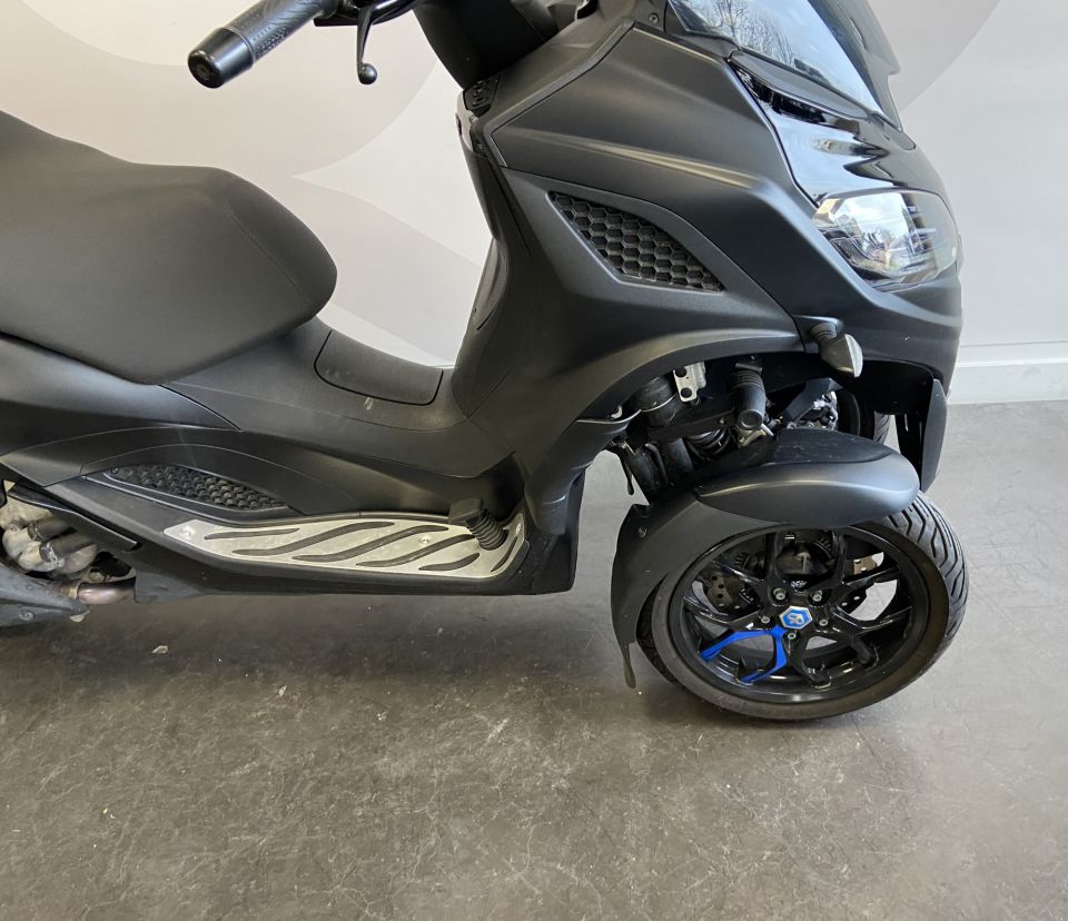 PIAGGIO MP3 310 HPE SPORT 4