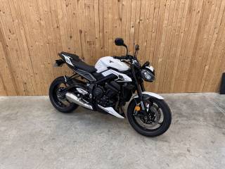 TRIUMPH STREET TRIPLE 765 R - 2023