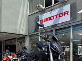 QJ MOTOR SRK 700 - 2025