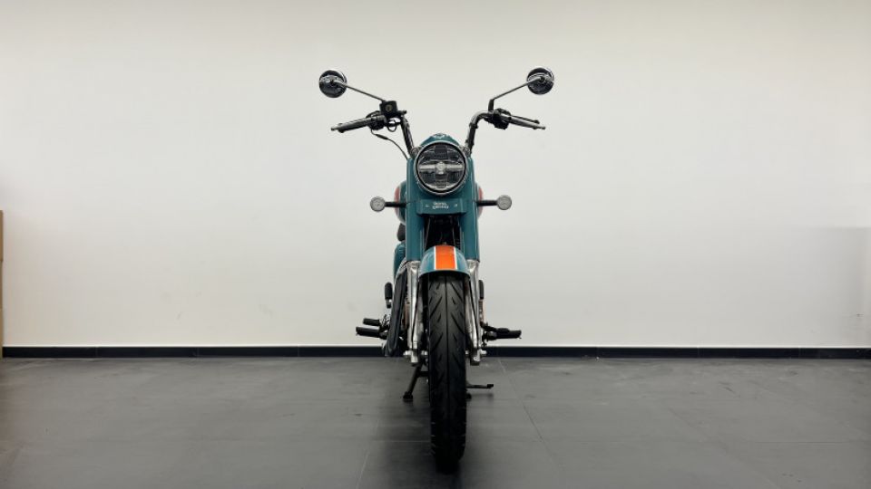 ROYAL ENFIELD Classic 350 4