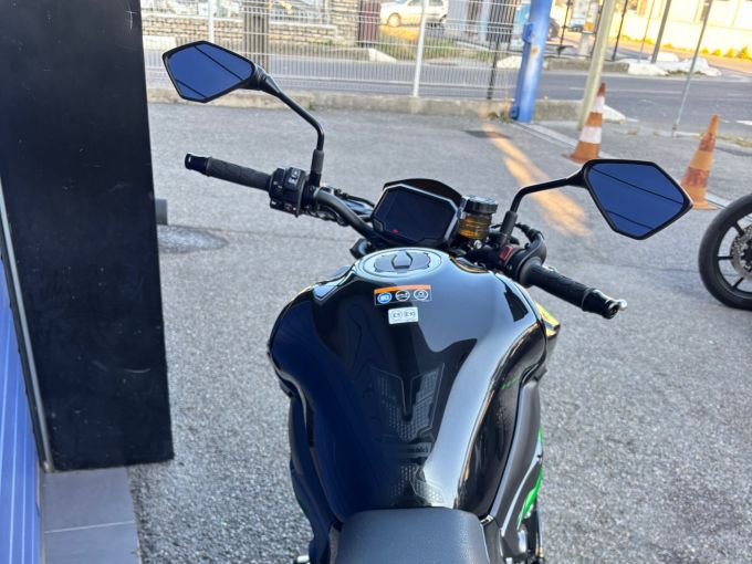 KAWASAKI Z900 SE 4