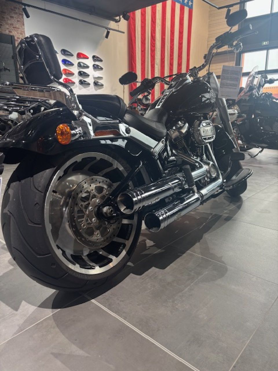 HARLEY-DAVIDSON SOFTAIL FAT BOY 1868 4