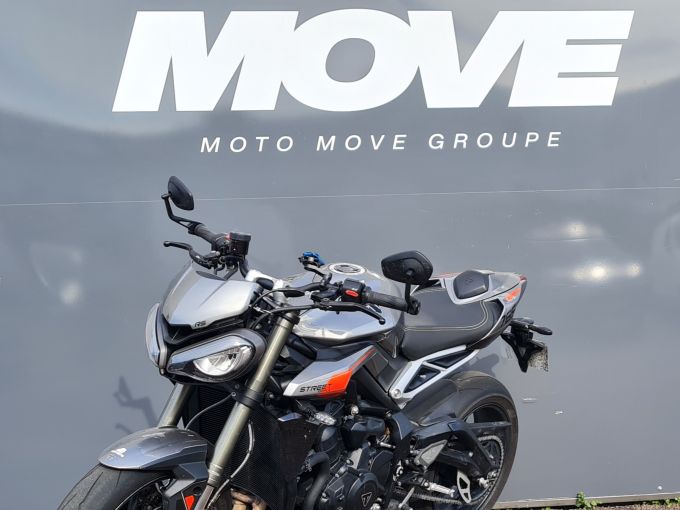 TRIUMPH STREET TRIPLE 765 RS 4