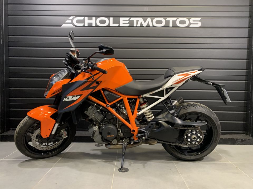 KTM 1290 SUPER DUKE R 4