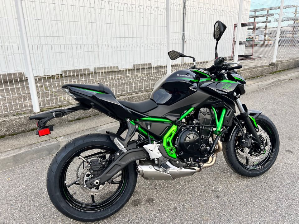 KAWASAKI Z650 4