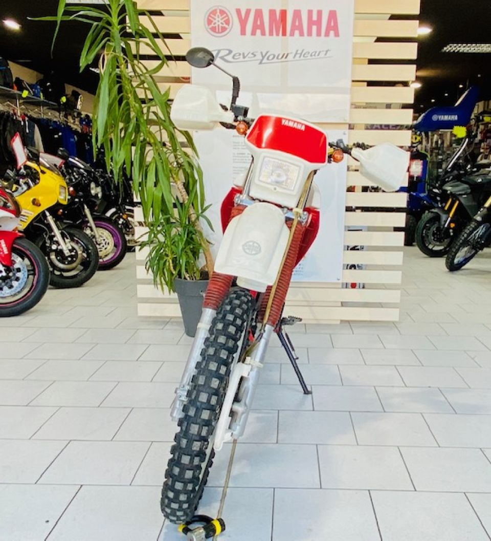 YAMAHA TT 250R 4