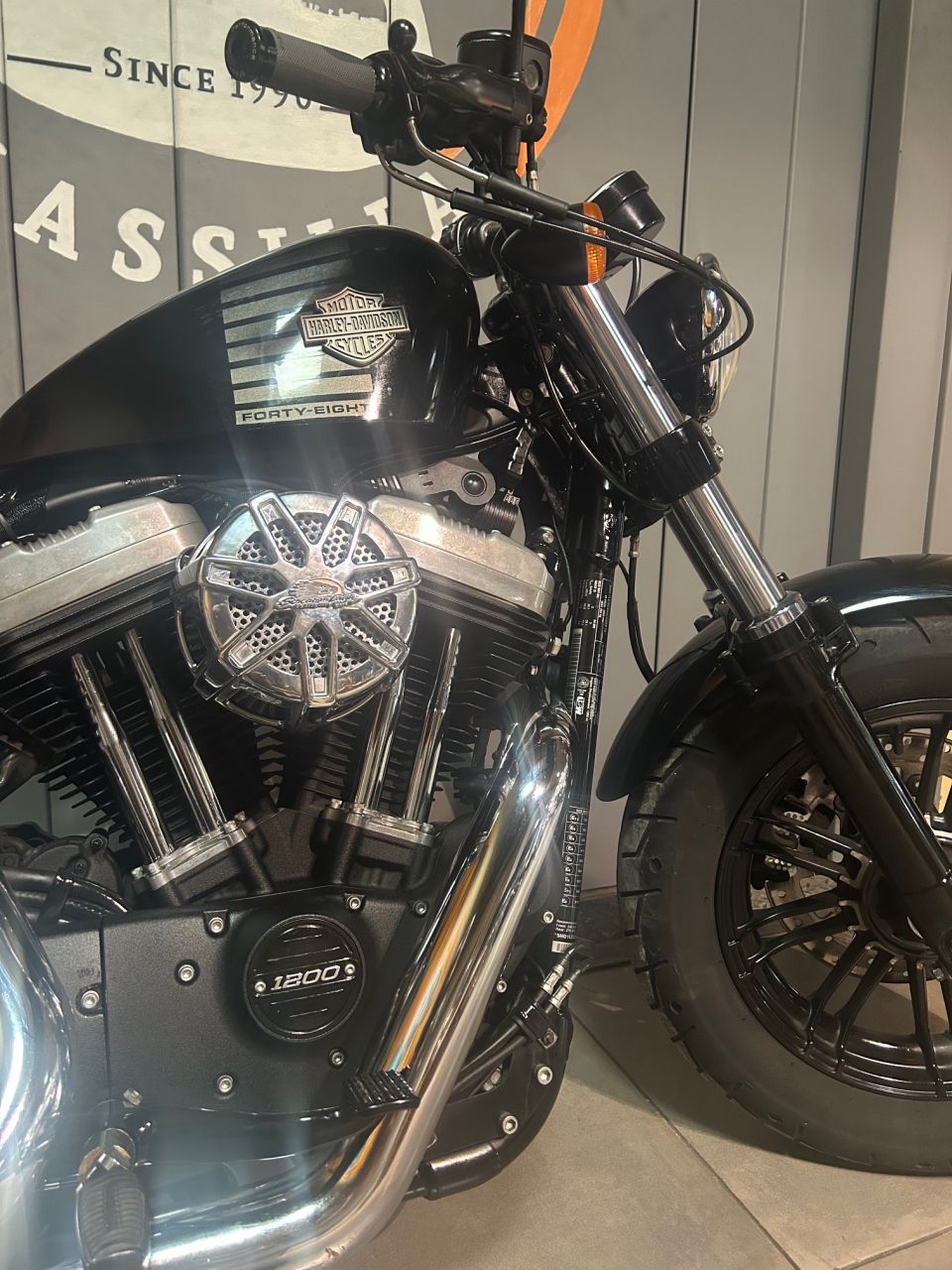 HARLEY-DAVIDSON SPORTSTER FORTY-EIGHT 1200 4