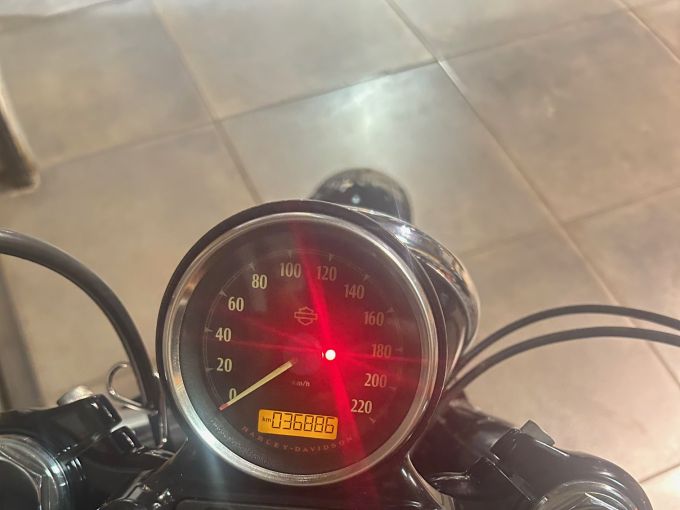 HARLEY-DAVIDSON SPORTSTER FORTY-EIGHT 1200 4