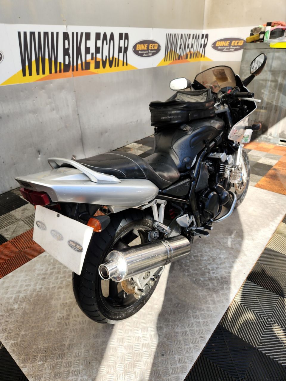 YAMAHA FZS FAZER 4