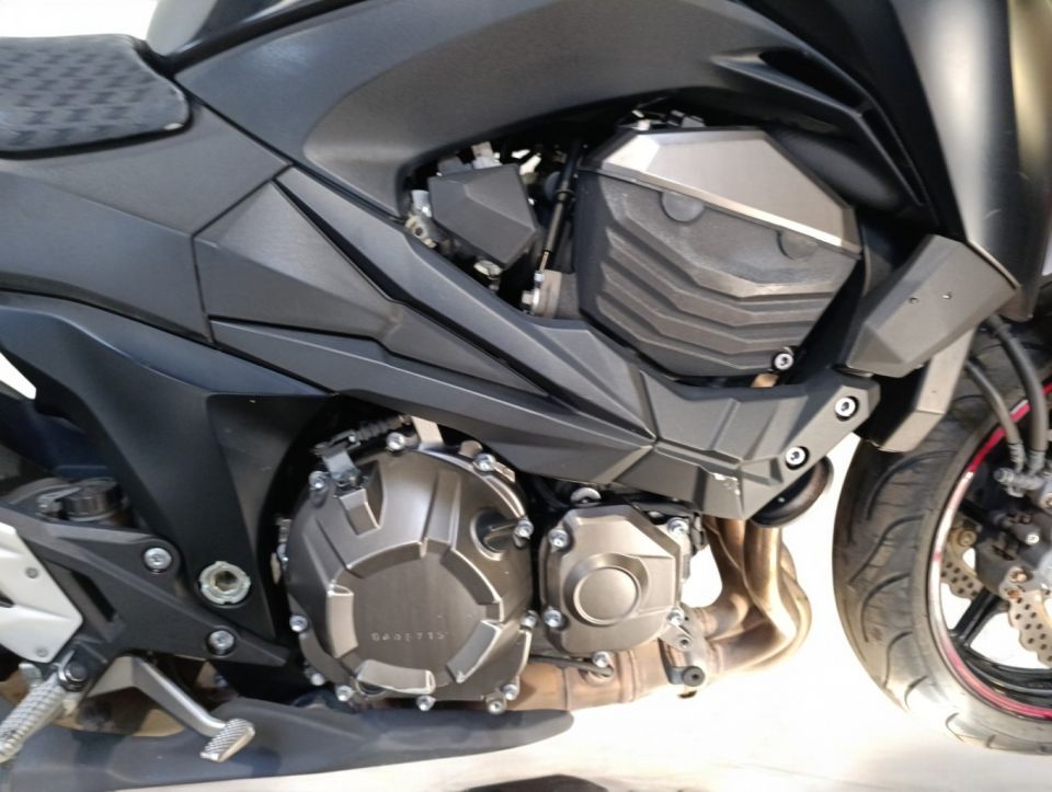 KAWASAKI Z 800 4
