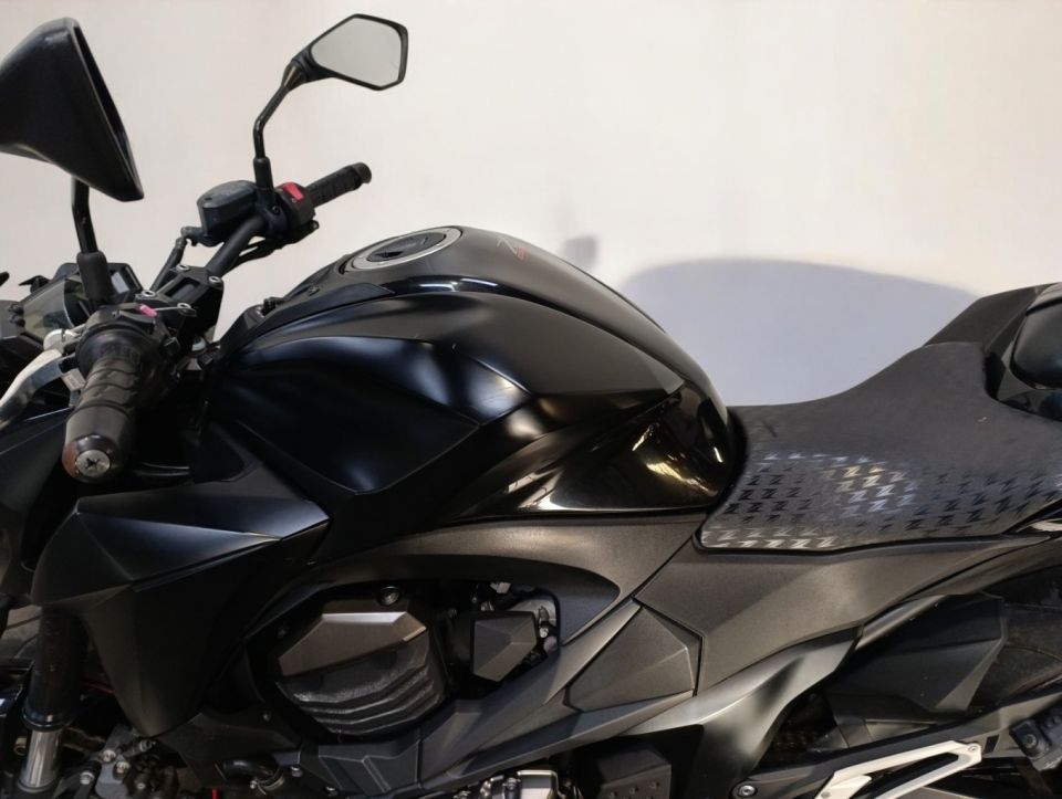 KAWASAKI Z 800 4