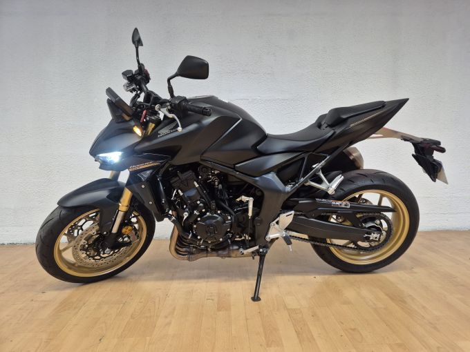 HONDA CB 1000 Hornet 4