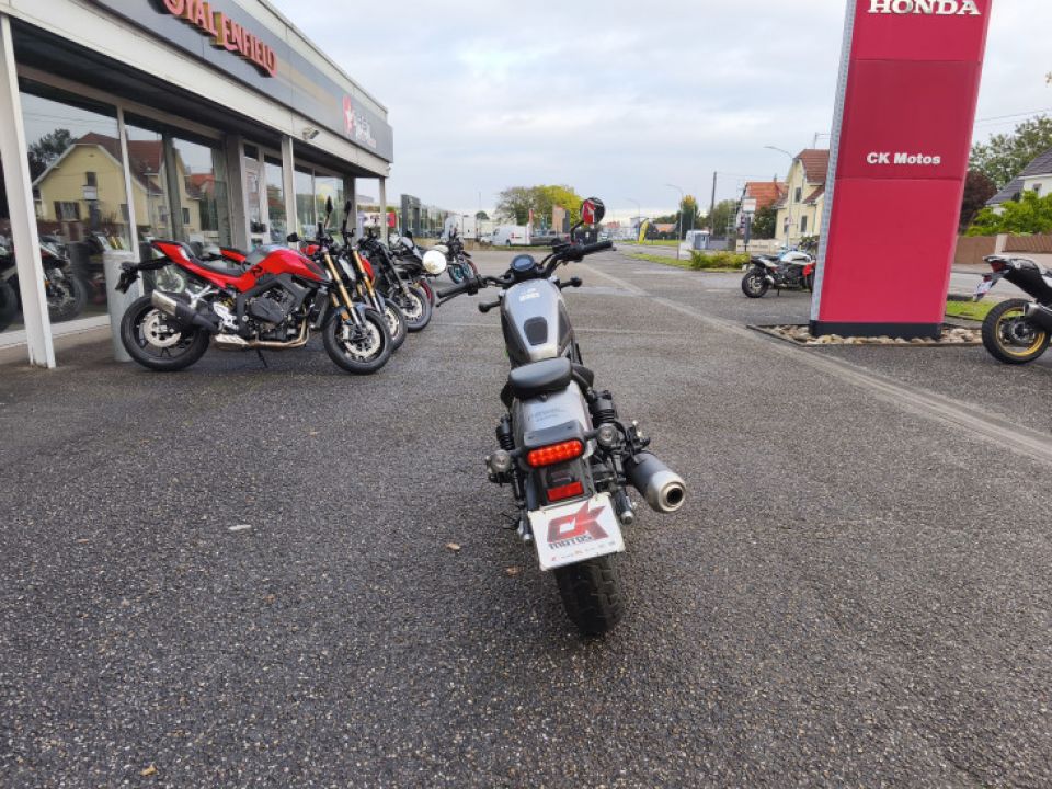 HONDA CMX 500 REBEL 4