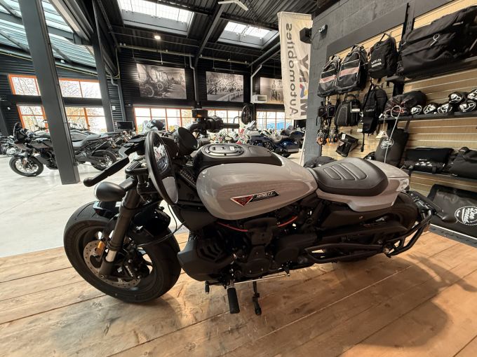 HARLEY-DAVIDSON SPORTSTER 1250 S 4