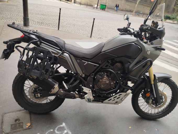 YAMAHA XTZ TENERE 700 4
