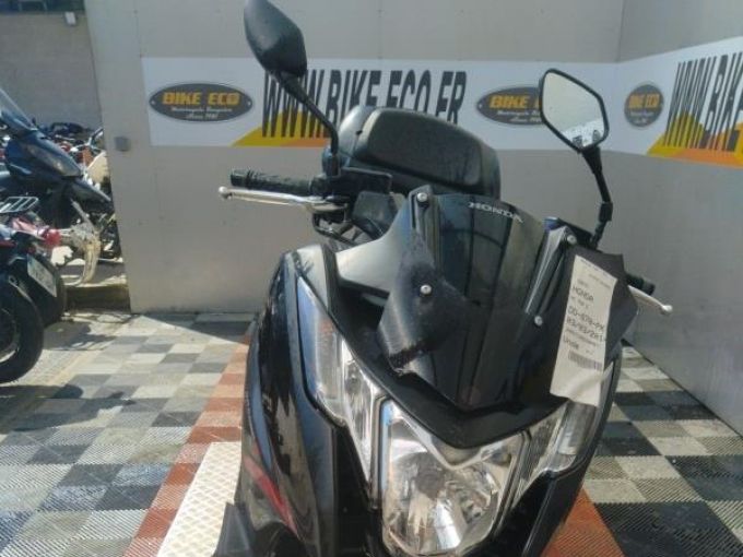 HONDA INTEGRA 750 4