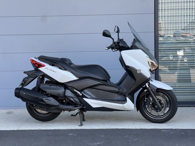YAMAHA X-MAX 400 4