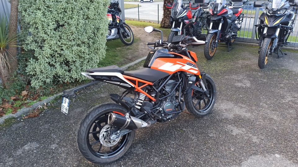 KTM 125 DUKE 4