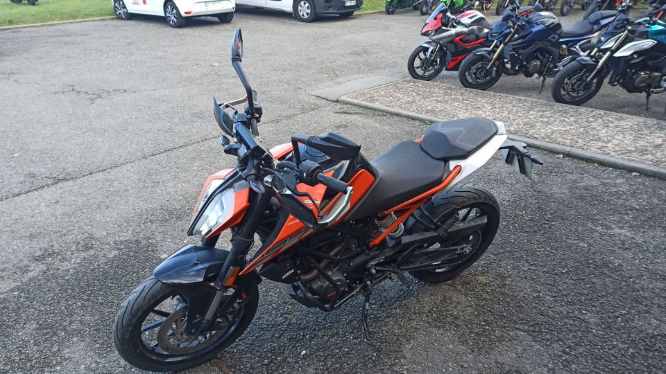 KTM 125 DUKE 4