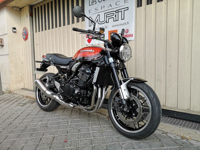 KAWASAKI Z 900 RS 4