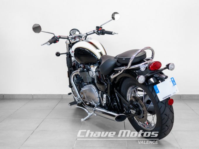 TRIUMPH TRIUMPH 1200 Speedmaster 4