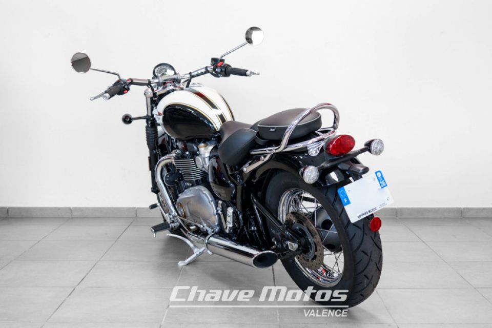 TRIUMPH TRIUMPH 1200 Speedmaster 4