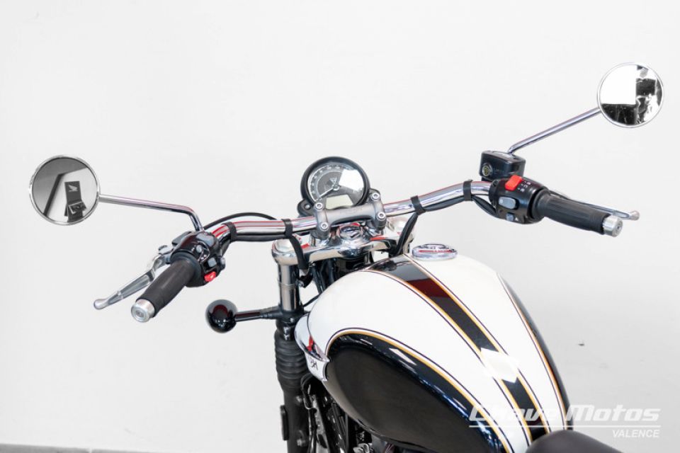 TRIUMPH TRIUMPH 1200 Speedmaster 4