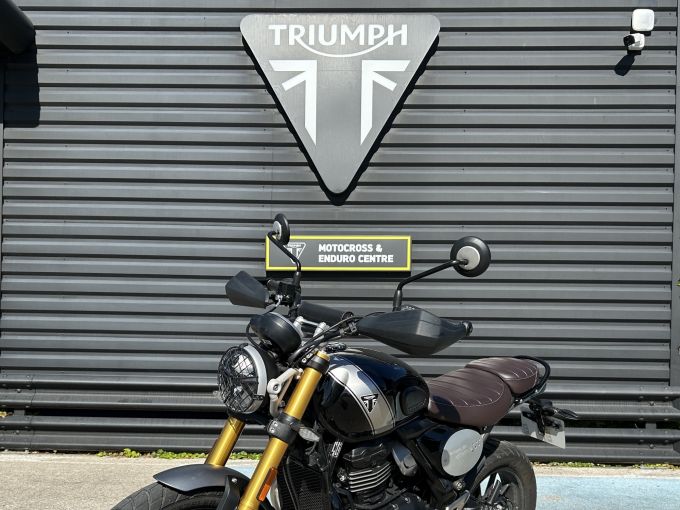 TRIUMPH Scrambler 400 X 4
