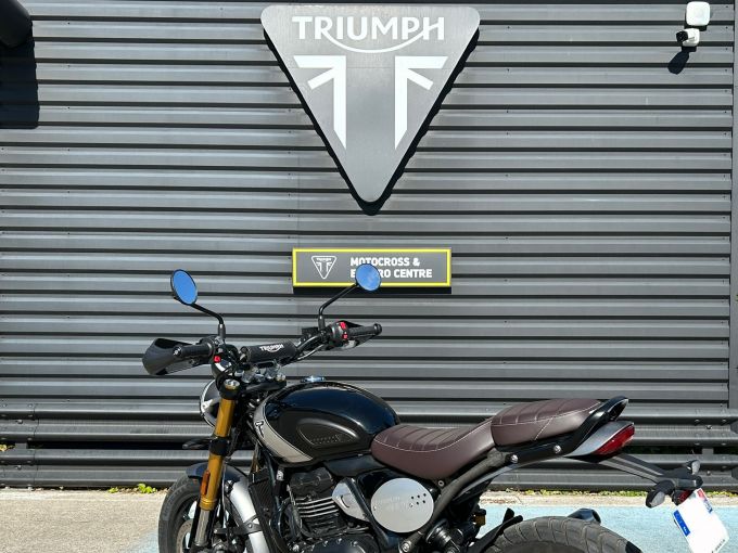 TRIUMPH Scrambler 400 X 4