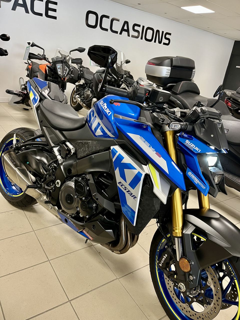 SUZUKI GSX-S 1000 ABS 4