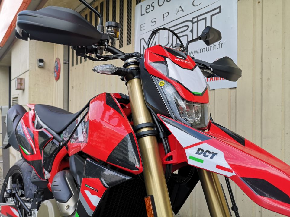 DUCATI HYPERMOTARD 4