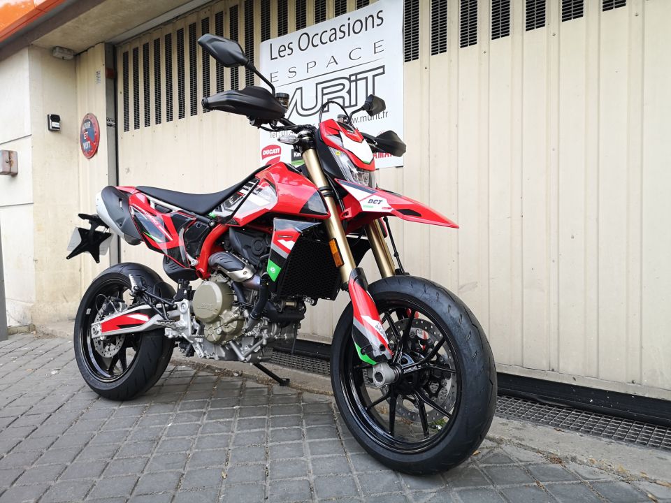 DUCATI HYPERMOTARD 4