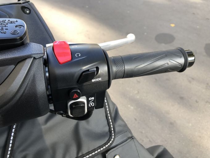 YAMAHA XP T-MAX 560 4