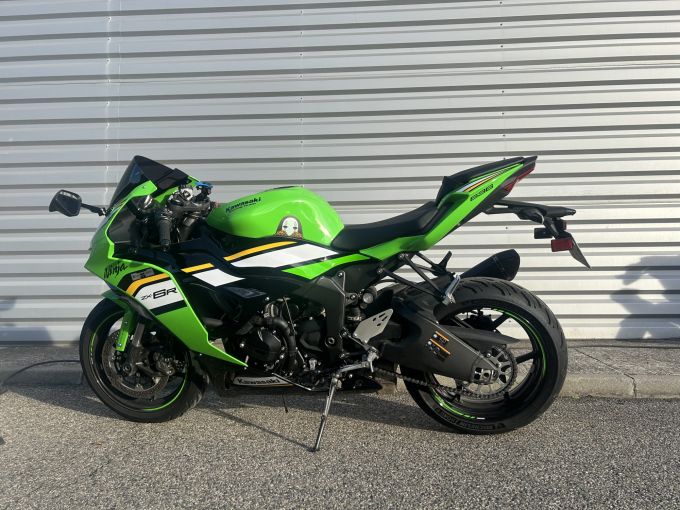 KAWASAKI ZX-6R 636 4