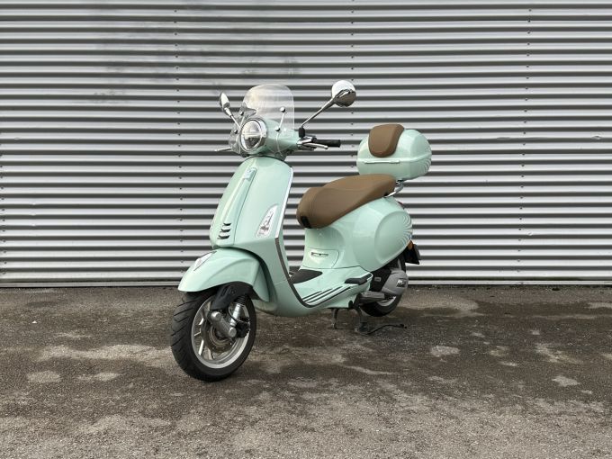 VESPA PRIMAVERA 125 4
