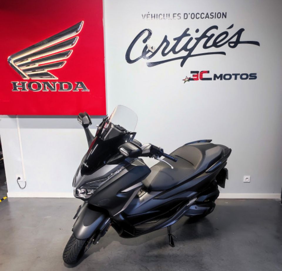 HONDA FORZA 125 ABS 4
