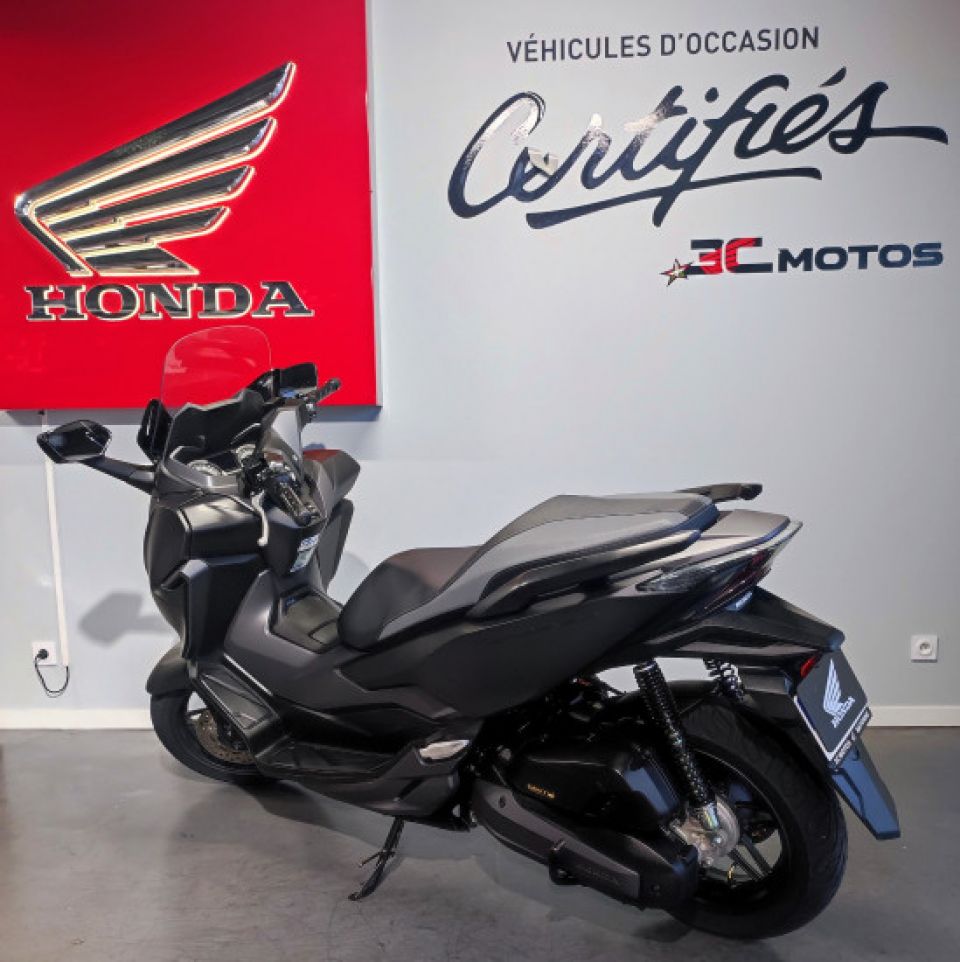 HONDA FORZA 125 ABS 4