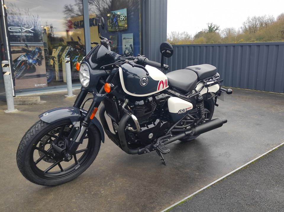 ROYAL ENFIELD SHOTGUN 650 4