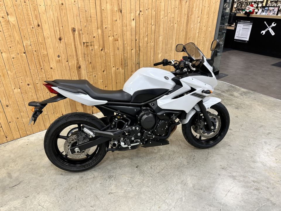 YAMAHA XJ 600 DIVERSION 4