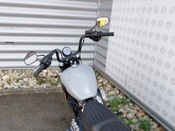 HARLEY-DAVIDSON SOFTAIL STREET BOB 1868 4